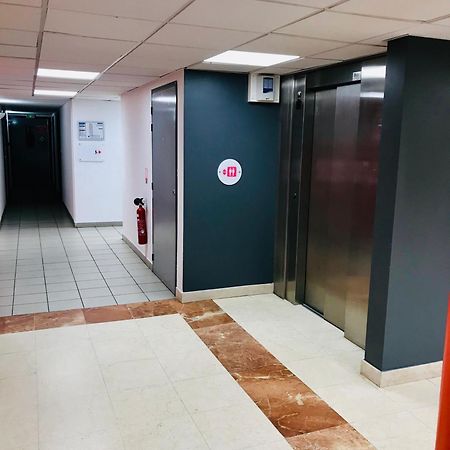 Appartement En Face Hopital Nord Saint-Priest-en-Jarez Eksteriør bilde